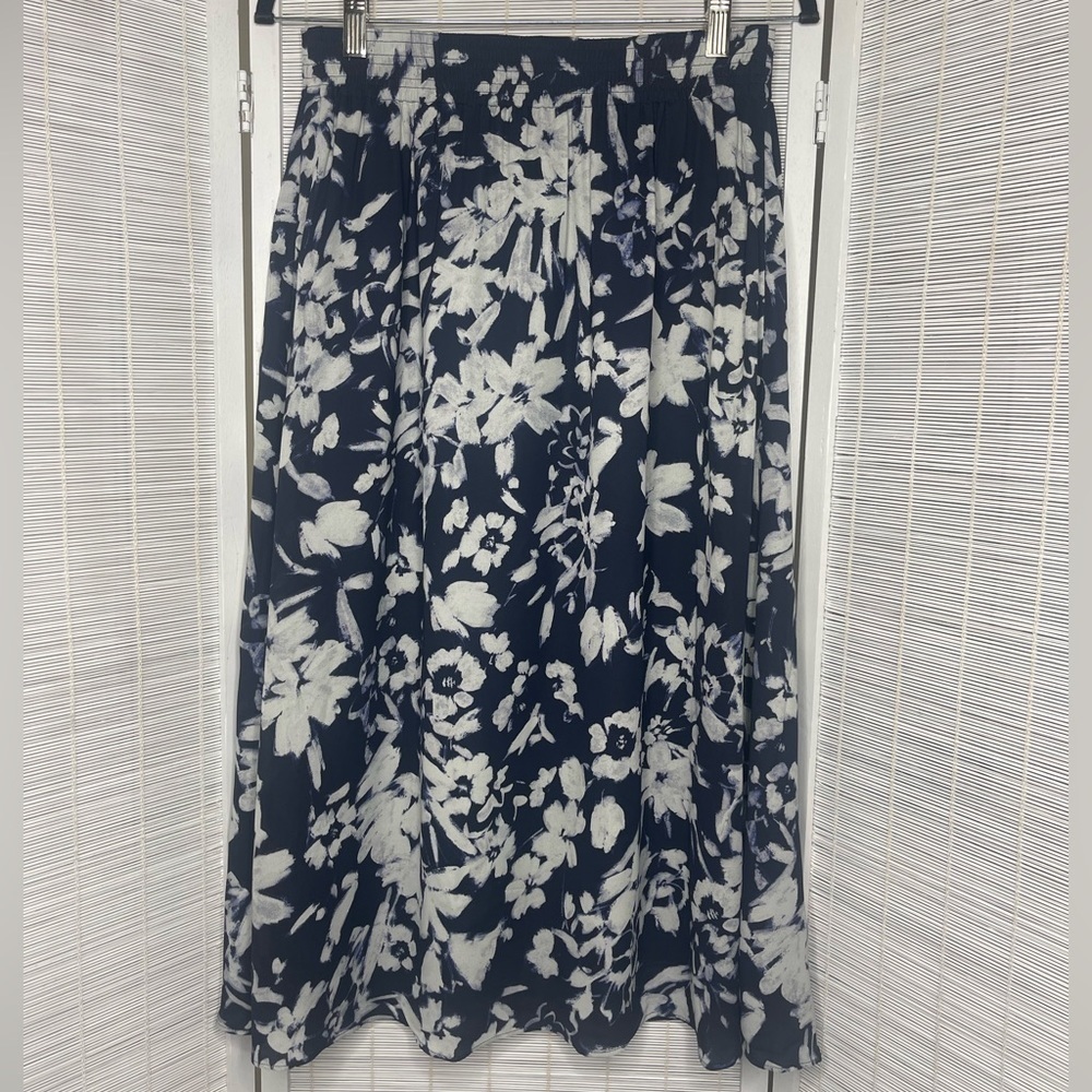 Lafayette 148 Camrie Navy White Floral Viscose High Waist Midi Skirt Size S NWT